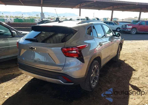 2024 Chevrolet Trax Fwd Lt z USA, uszkodzony, nr VIN KL77LHE29RC230689